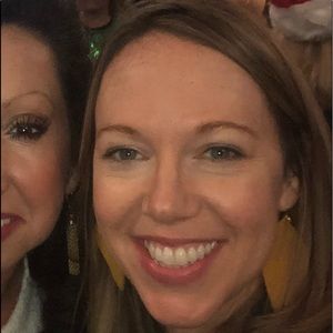 Meet your Posher, Mandy